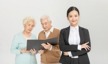 交了4年的防癌險(xiǎn)可以退保嗎