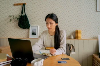 信用卡逾期超過3個月