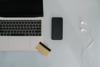 信用卡逾期三個(gè)月以上還能協(xié)商嗎？會(huì)有什么后果？