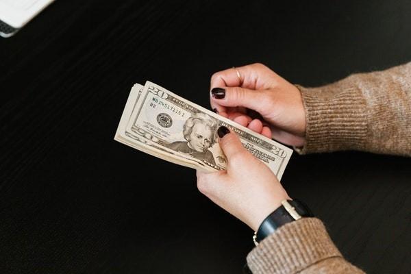 退保方式金額退保怎么做？退保能退回百分之多少？