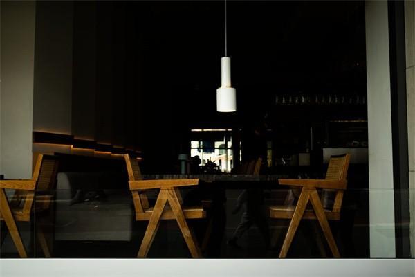 職工社保一個(gè)月要交多少錢(qián)？怎么查詢？