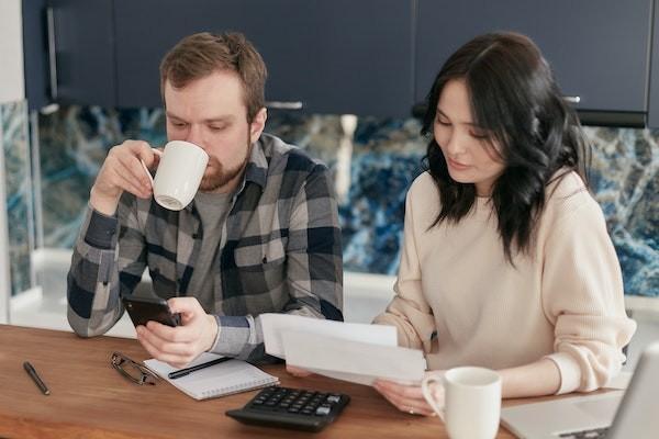 信用卡逾期了一個(gè)月有什么影響？補(bǔ)救方法是什么？
