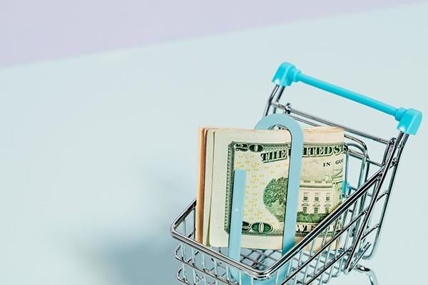 信用卡欠多少會被起訴？被起訴后還可以協(xié)商分期嗎？