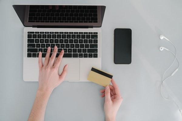 人壽保險理財險可靠嗎？保單在哪查詢？