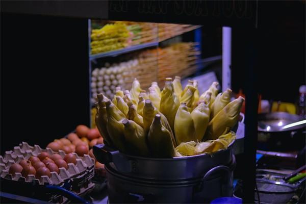 醫(yī)?？ㄔ趺囱a辦？補辦期間可以報銷嗎？