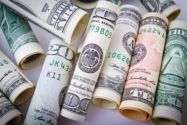 無法還信用卡如何處理？逾期十幾天會(huì)影響家人嗎？