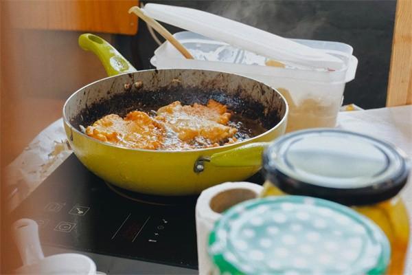 中郵保險分紅型五年可靠嗎？第一年能退保嗎？