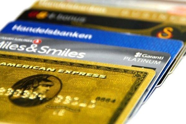 上海銀行信用卡協(xié)商還款可以嗎？逾期多久上信用記錄