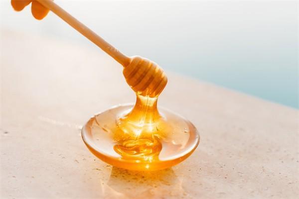 平安保險退保對業(yè)務(wù)員有什么影響嗎？退?？梢酝硕嗌馘X？
