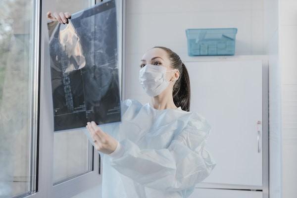 百萬醫(yī)療險(xiǎn)核保條件是什么？等待期是多少天？