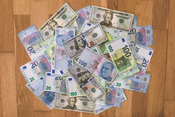 招聯(lián)金融說我欠款逾期是真的嗎？逾期多久會被起訴呢