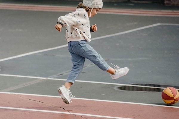 骨折了學(xué)生意外險(xiǎn)能報(bào)銷多少？怎么報(bào)銷？