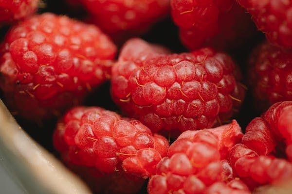 中老年防癌險(xiǎn)哪家最好？購買時(shí)需要注意什么？