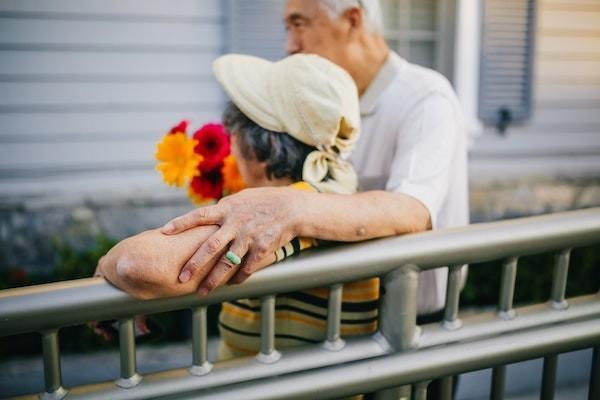 團(tuán)體意外險最高賠付多少錢？賠付給個人還是單位？