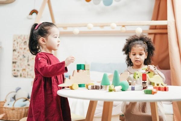 合作醫(yī)療和幼兒園入的保險(xiǎn)有沖突嗎？報(bào)銷比例是多少？