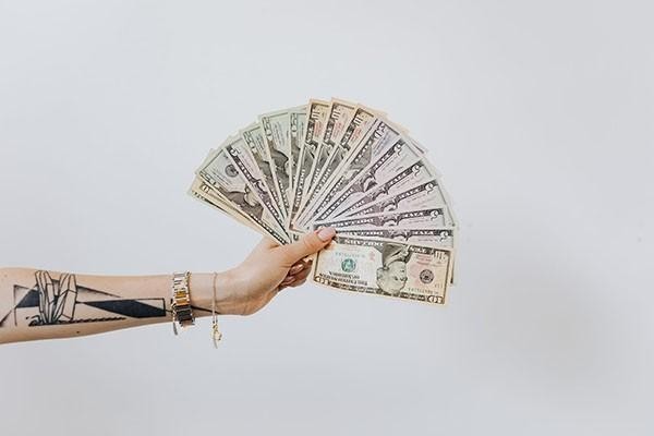 分付逾期幾天上信用，了好久才能恢復