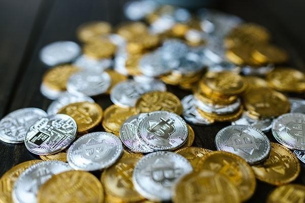 招商信用卡逾期銀行起訴了會凍結(jié)資產(chǎn)嗎，有什么后果