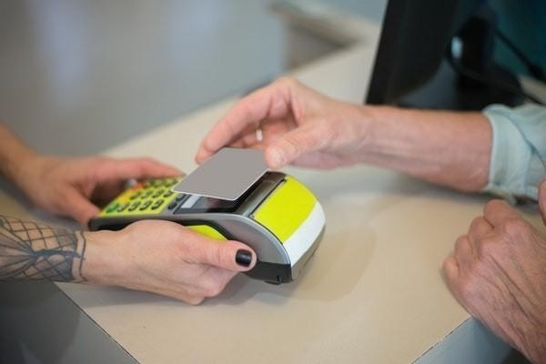 招商銀行信用卡逾期利息協(xié)商減免要什么材料，影響信用嗎