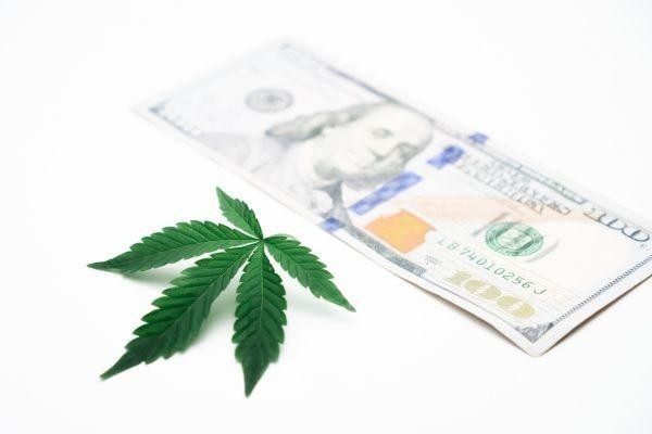 白條分期免息手機(jī)24期是什么意思，能提前結(jié)清嗎