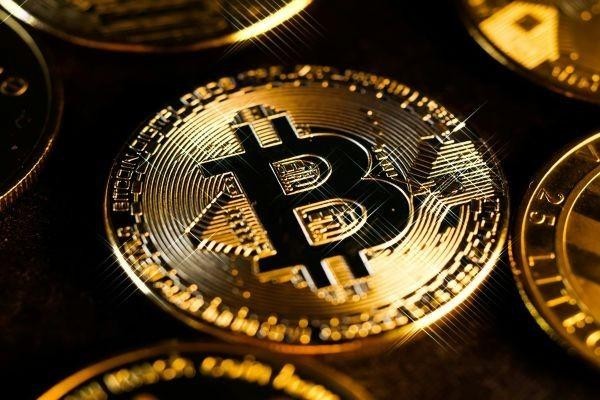 分期樂3萬兩年沒還了會坐牢嗎，被起訴會怎么樣