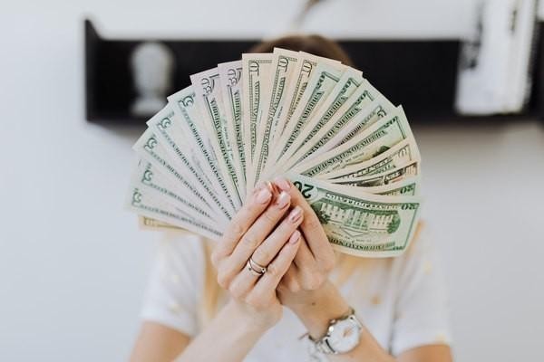 分期樂2萬兩年沒還了2020年會(huì)怎么樣，怎么辦