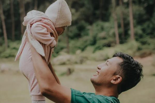 國壽少兒國壽福終身壽險(慶典版)退保怎么退？退保要注意什么？