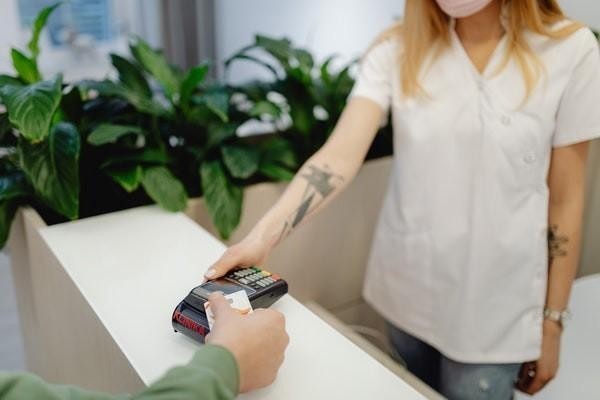 白條可以延期一年還款嗎，逾期協(xié)商延期一年還款要什么材料