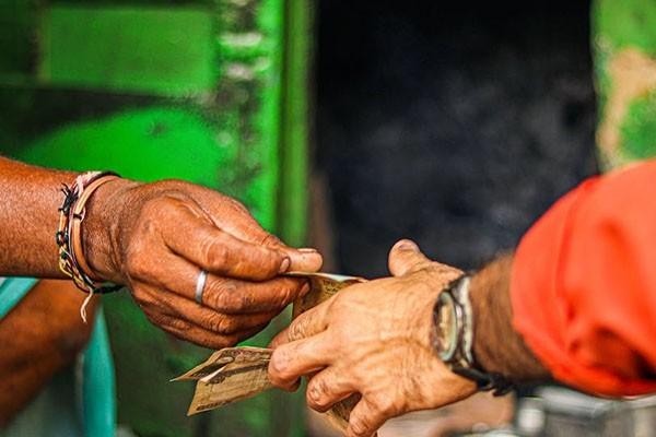 支付寶花唄可以協(xié)商分期嗎，花唄協(xié)商還款要求開貧困證明合法嗎