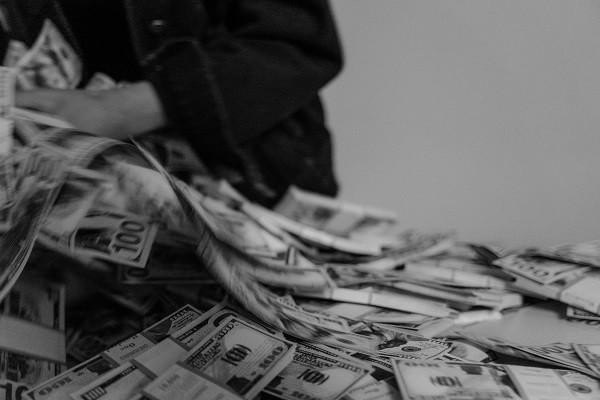 支付寶借唄逾期了會(huì)有人上門催收嗎，催收后果是什么