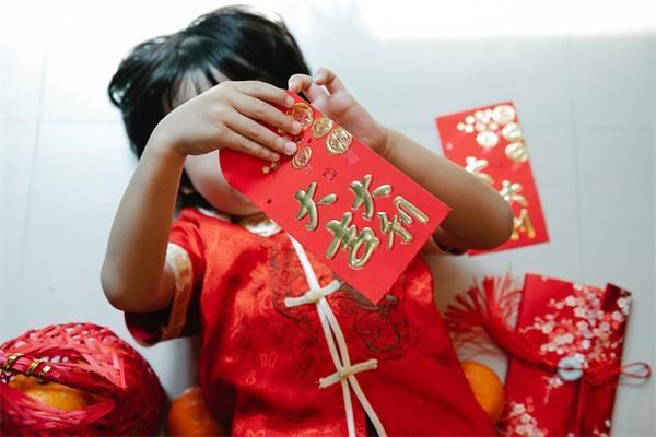 新生兒香港保險怎么買，新生兒香港保險多少錢