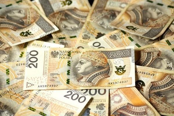 工商銀行信用卡逾期被凍結(jié)怎么解凍，多久會(huì)被凍結(jié)