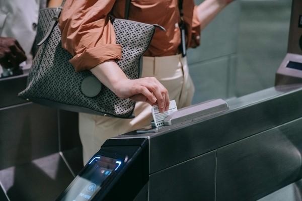 中行信用卡多久上門催收，上門催收暴力能報(bào)警嗎