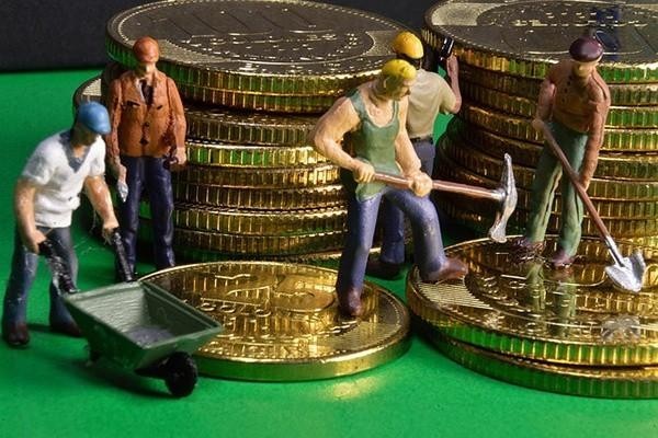 中行信用卡逾期利息怎么收取，協(xié)商減免技巧有哪些