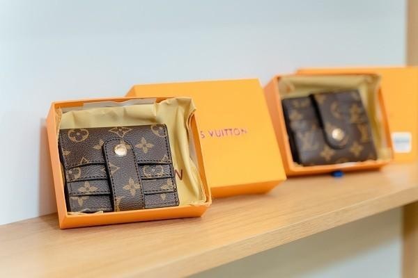 農(nóng)行信用卡逾期半年利息能協(xié)商減免嗎，后還清還能繼續(xù)使用嗎