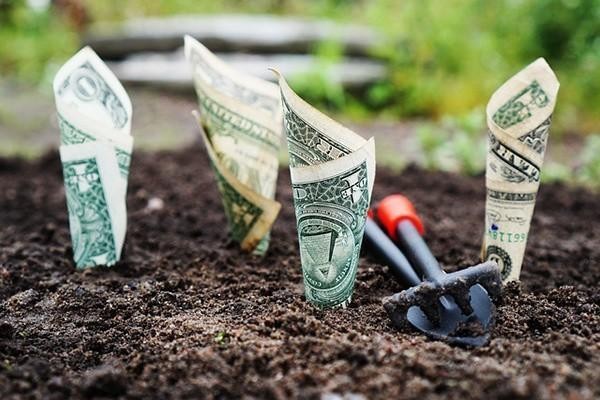 欠工行信用卡3萬逾期3年怎么沒起訴，協(xié)商只還本金