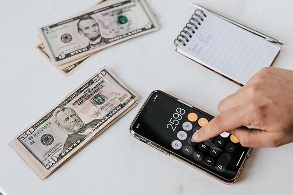 工商銀行信用卡欠很久多久起訴，欠工商銀行信用卡1000不還最壞的結(jié)果是什么