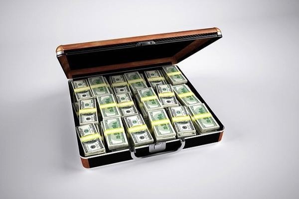 欠微粒貸1萬(wàn)多影響信用卡嗎，無力償還后果是什么
