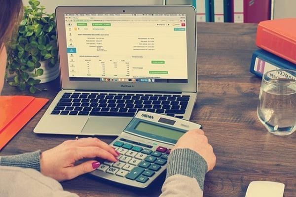 度小滿欠兩萬能協(xié)商只還本金嗎，會被起訴嗎