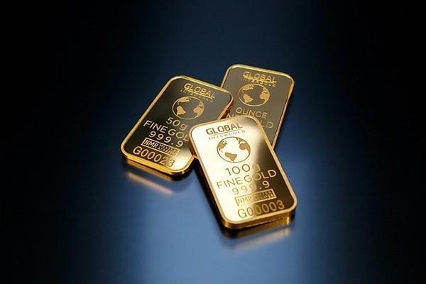 欠招商銀行信用卡八千逾期會(huì)怎么樣，多久起訴