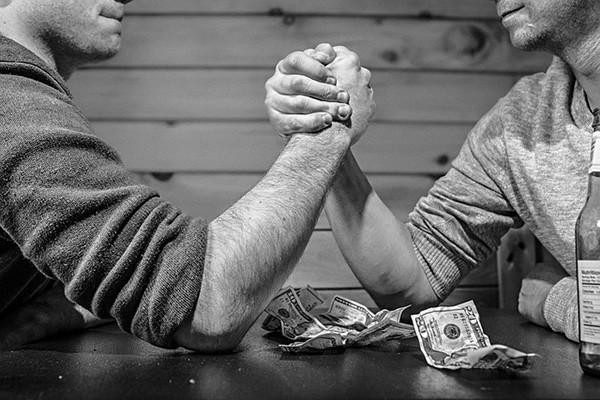 怎么申請招商銀行信用卡？年費(fèi)怎么免除？