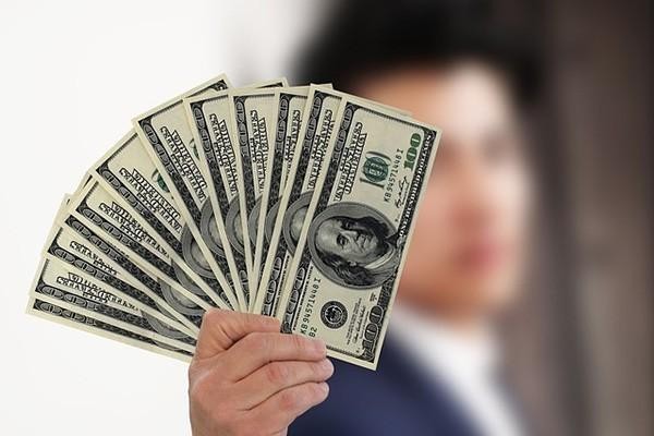 度小滿在哪個平臺借錢利息少？會影響個人信用嗎？