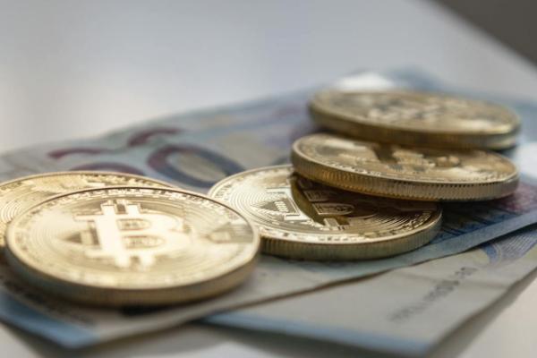 少兒平安福保險交了6年能退多少錢？退保如何退？